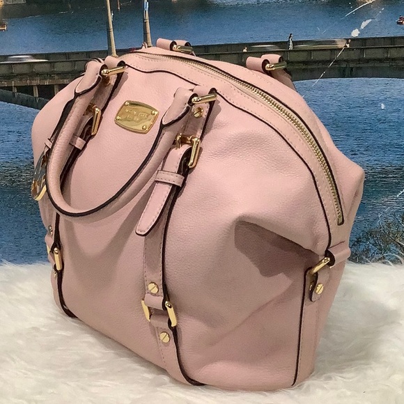 Michael Kors Bedford Satchel - Picture 2 of 8